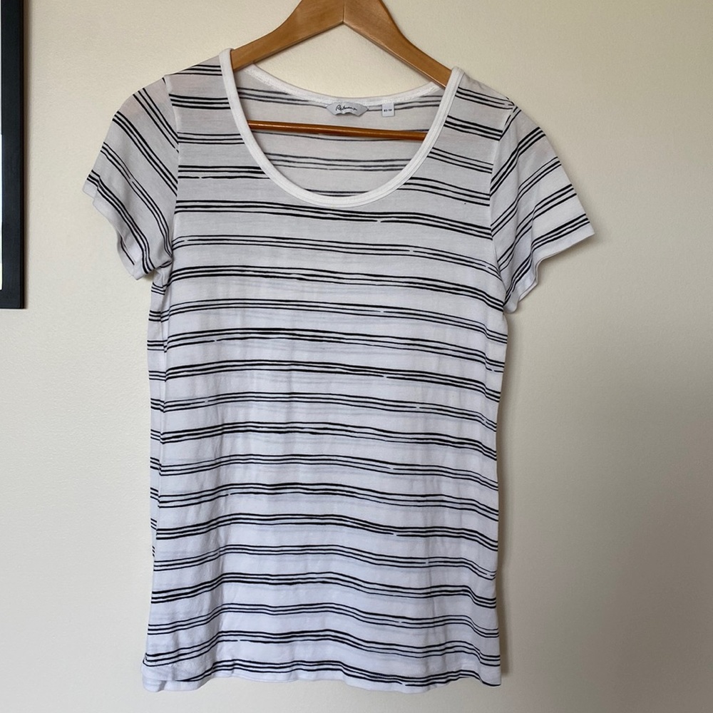 Reitmans XS t shirt